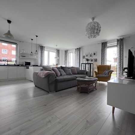 Apartament Z Tarasem Na Osiedlu Rakownica Jelenia Góra Exterior foto